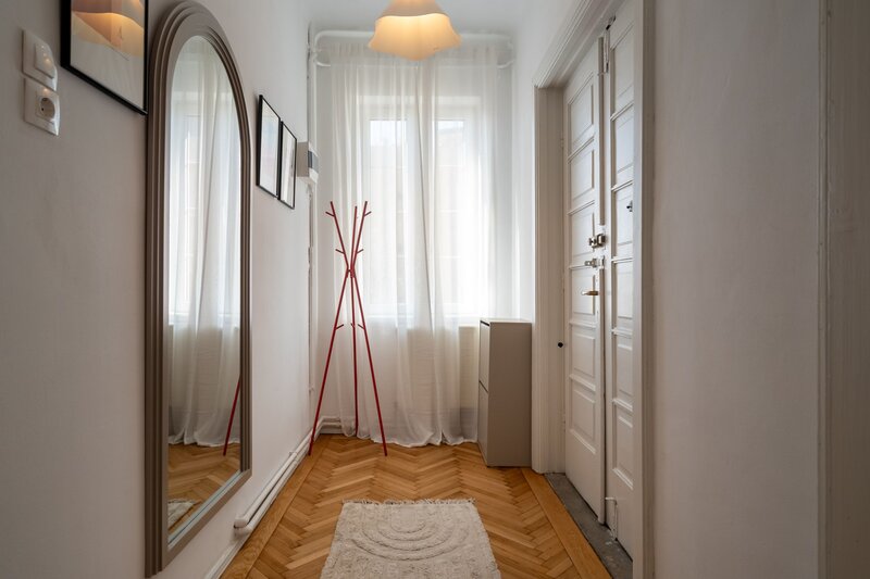 Cartierul Evreiesc, ultracentral, apartament spatios de 120 mp.